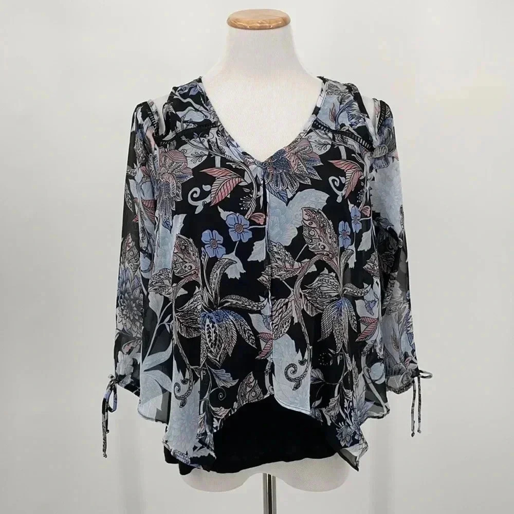 IZ Byer Floral Cold Shoulder Long Sleeved Top Medium - Picture 9 of 9